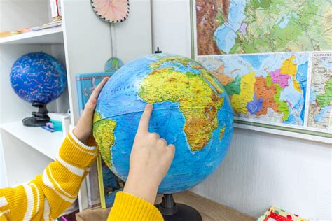 how is a map different from a globe|maps and globes .